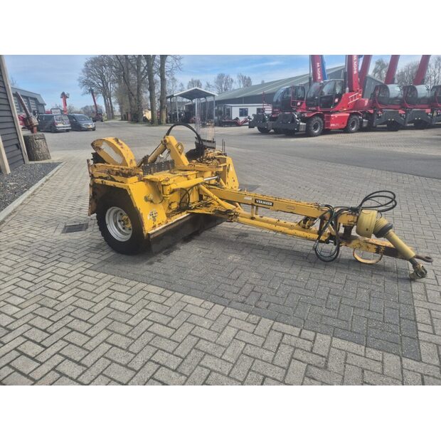 Vermeer-49299245
