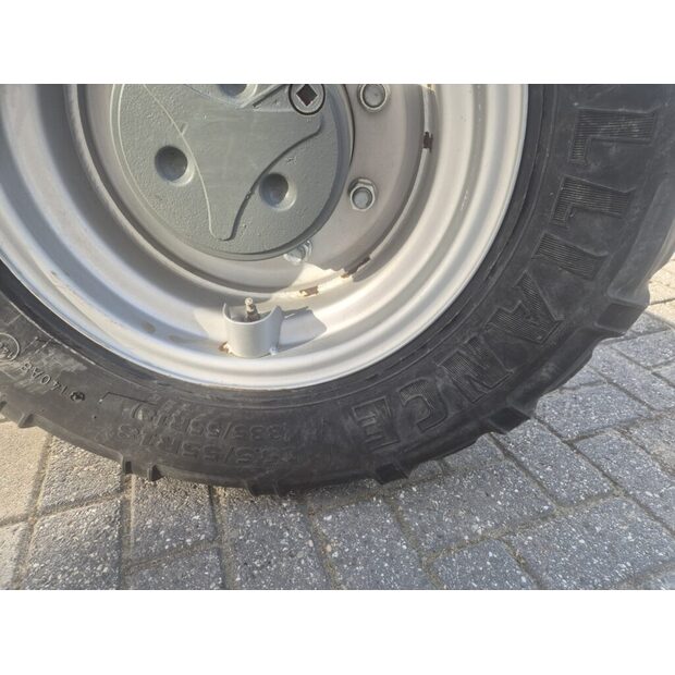 2020 فيديمان-49299555
