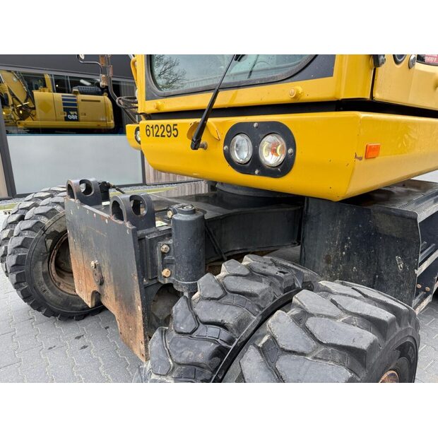 2018 Komatsu PW180-10-49300062