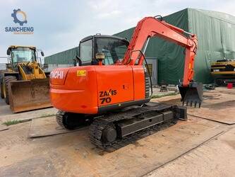 2019-hitachi-zx70-1493380-49300400