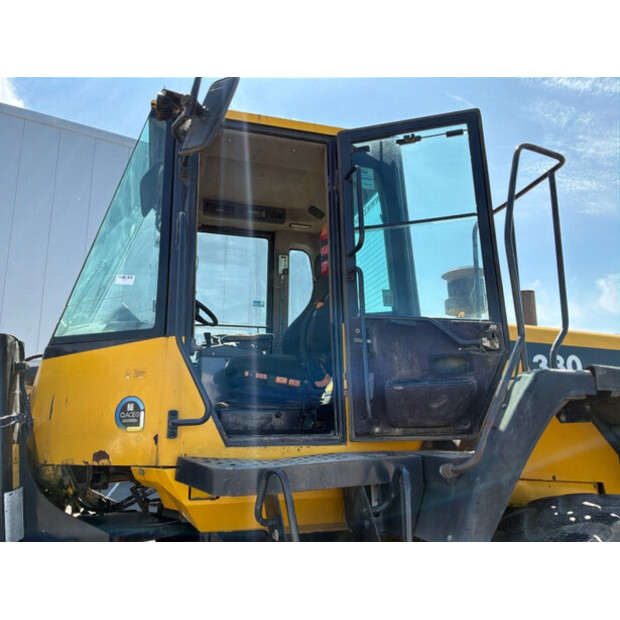 2008 كوماتسو WA380-6-49300441