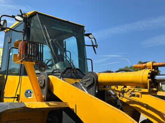 2008-komatsu-wa380-6-1493384-49300474