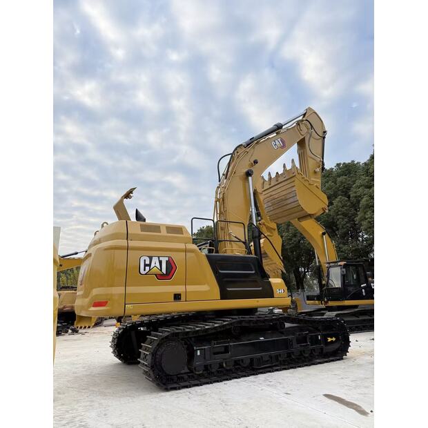 2025 Caterpillar 349-49300727