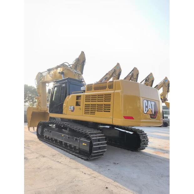 2024 كاتربيلر 349D2L-49300738