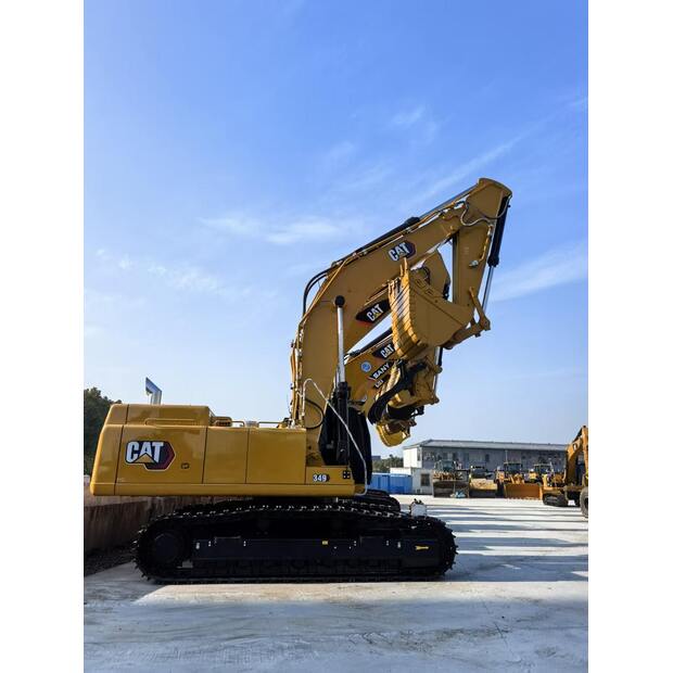2024 كاتربيلر 349D2L-49300741