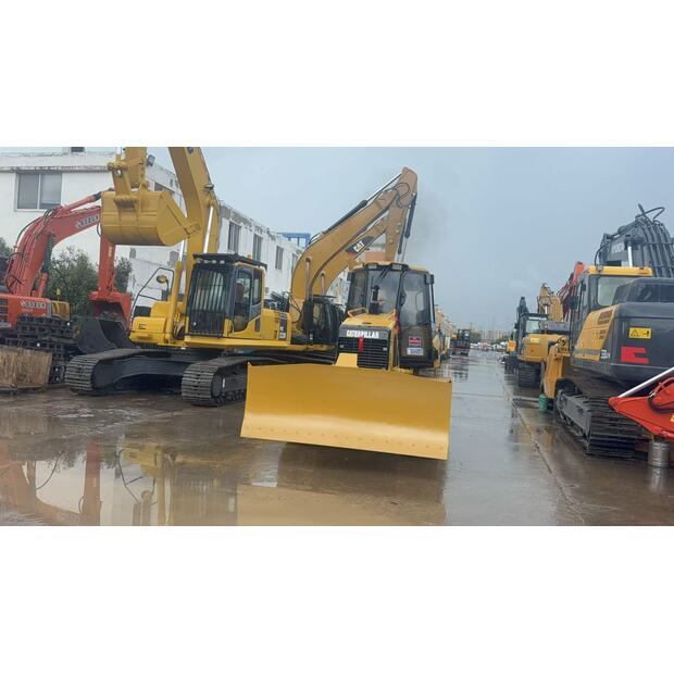 2024 Caterpillar D5K-49300854