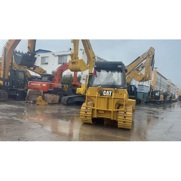 2024 Caterpillar D5K-49300857