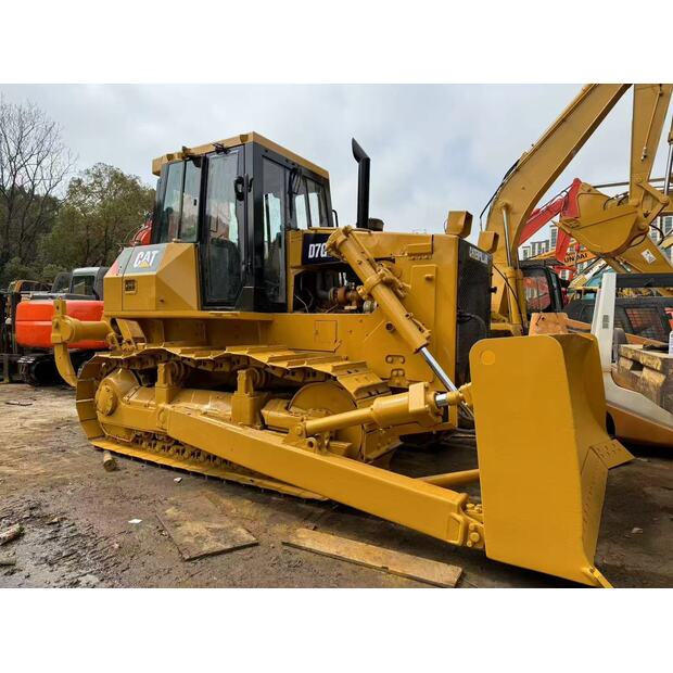 2020 كاتربيلر D7G-2-49300863