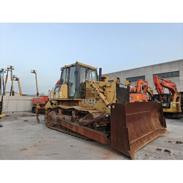 2020 كاتربيلر D7G2-49300875