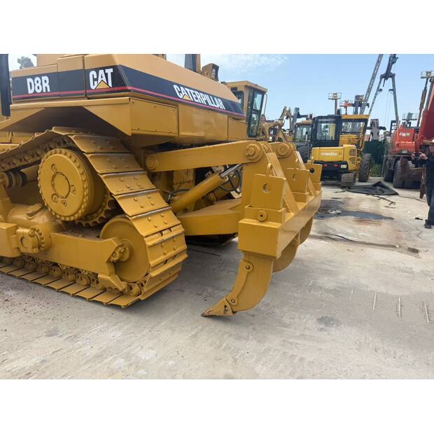 2018 Caterpillar D8R-49300888