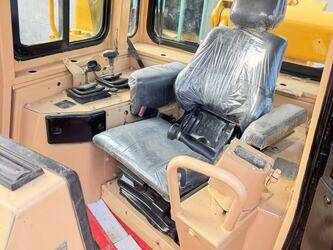 2015-caterpillar-d8r-1493414-49300898