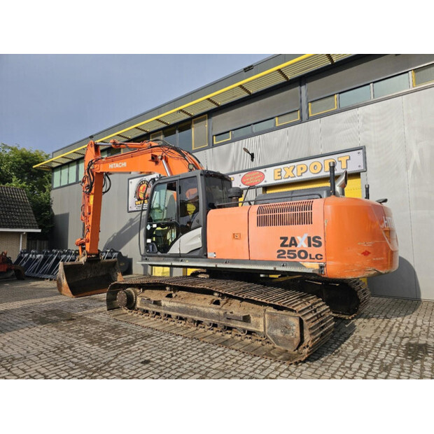 2014 Hitachi ZX250LC-5B-49301107