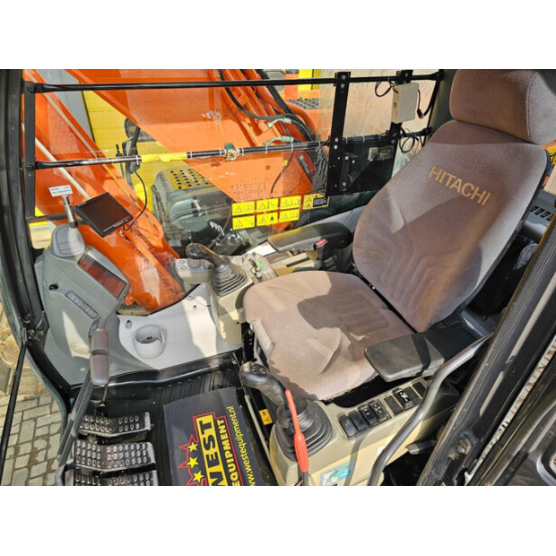 2014 Hitachi ZX250LC-5B-49301122
