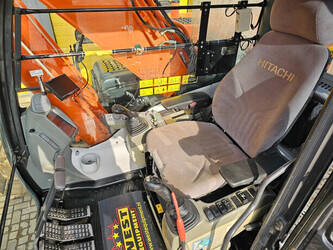 2014-hitachi-zx250lc-5b-1493385-49301122