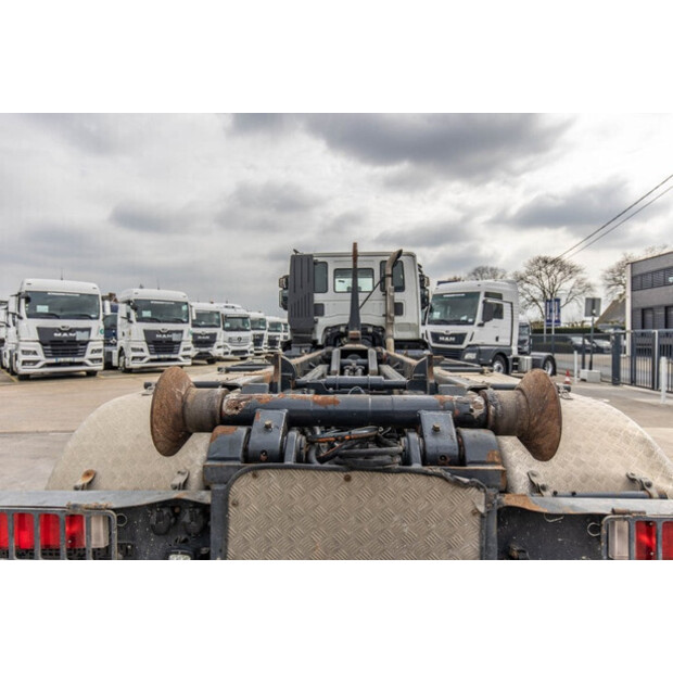 2011 Iveco TRAKKER 410-49301230