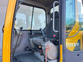 2012-volvo-ec55b-1493422-49301362