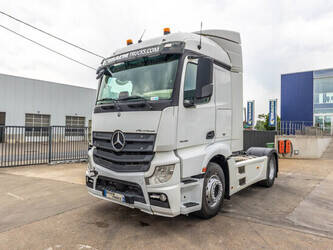 2018-mercedes-benz-actros-1845-1461018-49301514