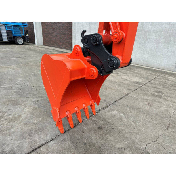 2012 KUBOTA KX155-3SZ-49301523