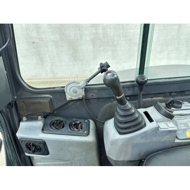 2012 KUBOTA KX155-3SZ-49301552
