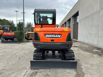 2018-doosan-dx55-9c-1493427-49301562