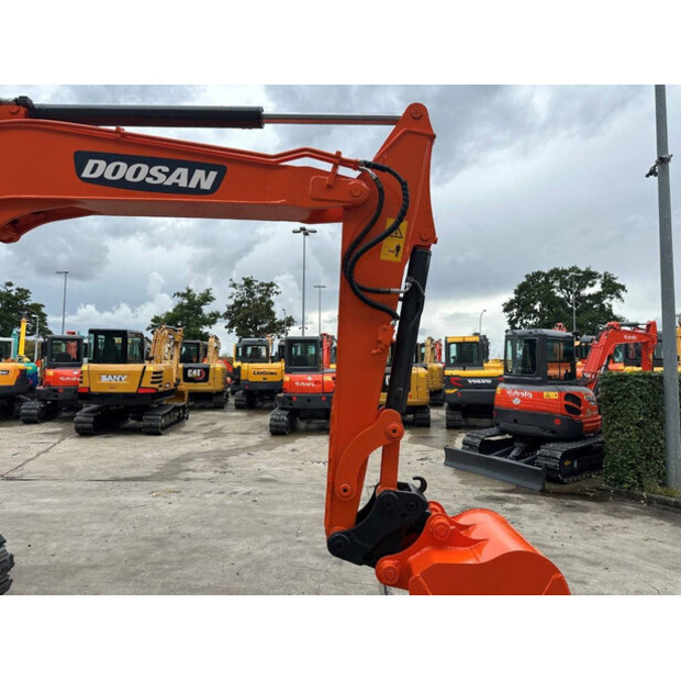 2018 Doosan DX55-9C-49301569