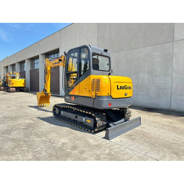 2021 LiuGong CLG906E-49301691