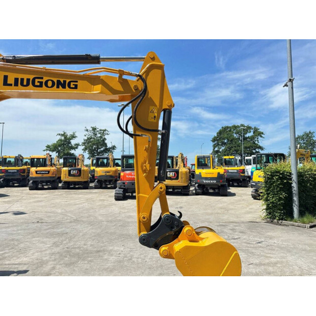 2021 LiuGong CLG906E-49301697