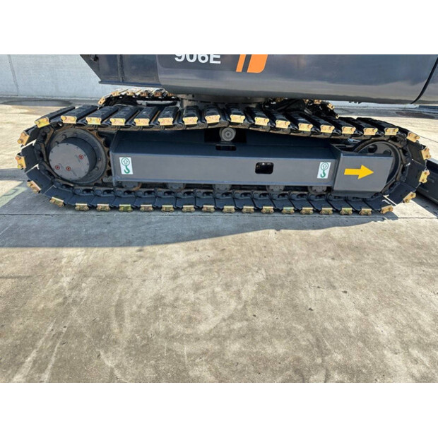 2021 LiuGong CLG906E-49301703