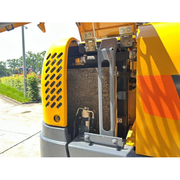 2021 LiuGong CLG906E-49301716