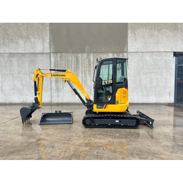2026 ليوكونج 9027 FZTS-49301740