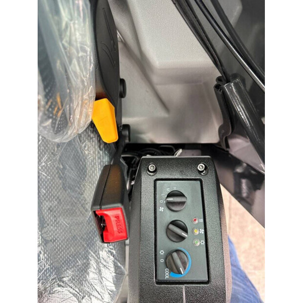 2026 ليوكونج 9027 FZTS-49301776