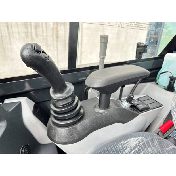 2026 ليوكونج 9027 FZTS-49301777