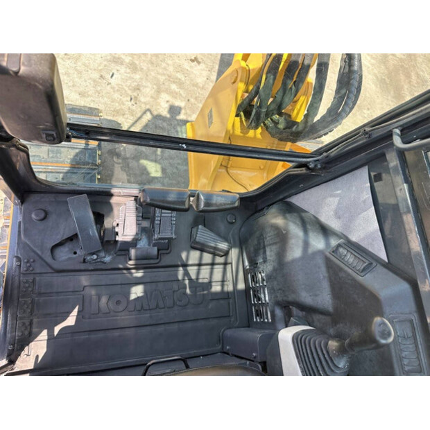 2014 كوماتسو PC56-7-49301886