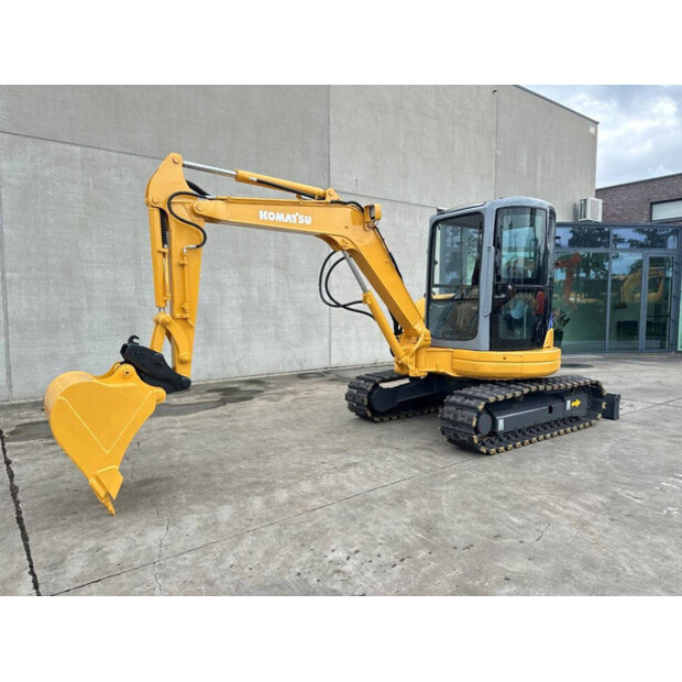 2010 كوماتسو PC40MR-1-49301894