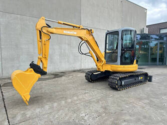 صورة ل حفارات 2010 كوماتسو PC40MR-1