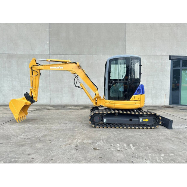 2010 كوماتسو PC40MR-1-49301900