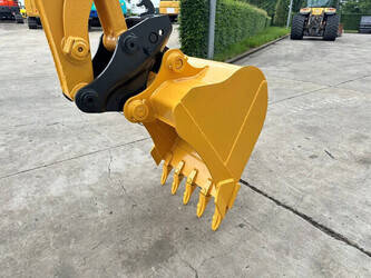 2010-komatsu-pc40mr-1-1493434-49301903
