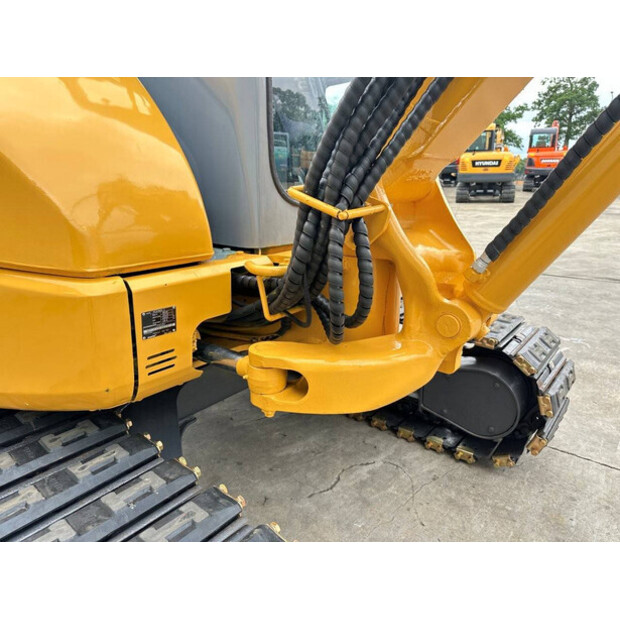 2010 كوماتسو PC40MR-1-49301908