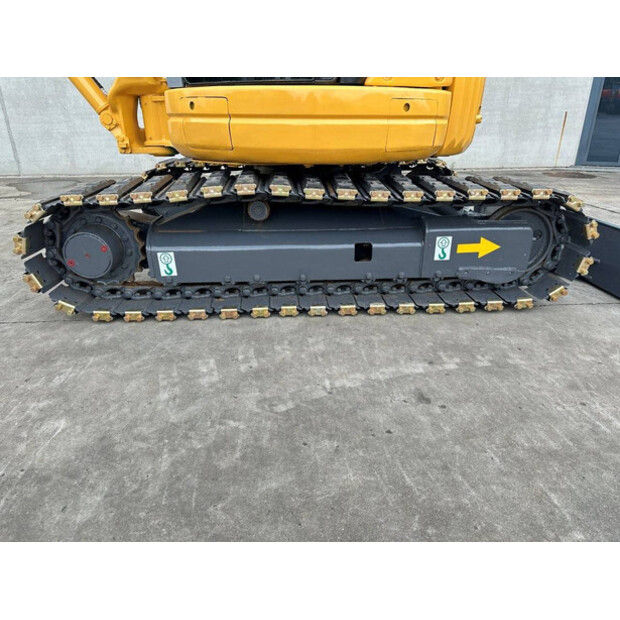2010 كوماتسو PC40MR-1-49301911
