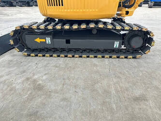 2010-komatsu-pc40mr-1-1493434-49301913