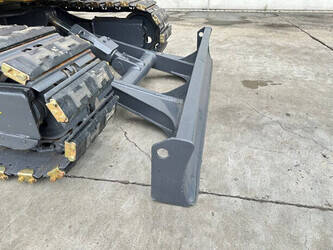 2010-komatsu-pc40mr-1-1493434-49301917