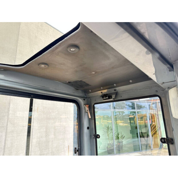 2010 كوماتسو PC40MR-1-49301930