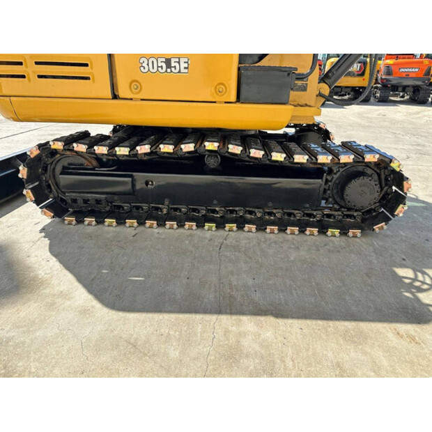2014 كاتربيلر 305.5E2-49302023
