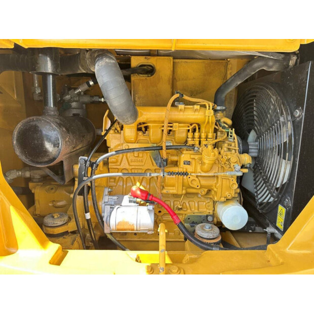 2014 كاتربيلر 305.5E2-49302029