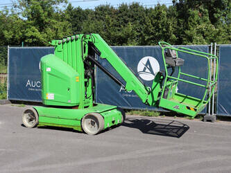 2013-jlg-toucan-12e-plus-1493446-49302475