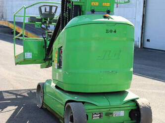 2013-jlg-toucan-12e-plus-1493446-49302479