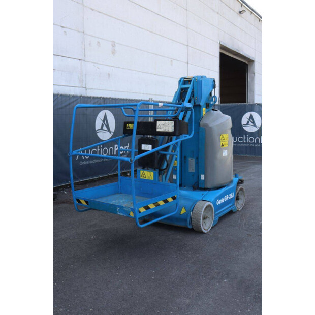 2014 Genie GR26J-49302608