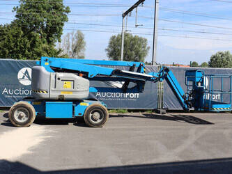 Image for ARTICULATED BOOM LIFTS 2015 Genie Z-45/25J