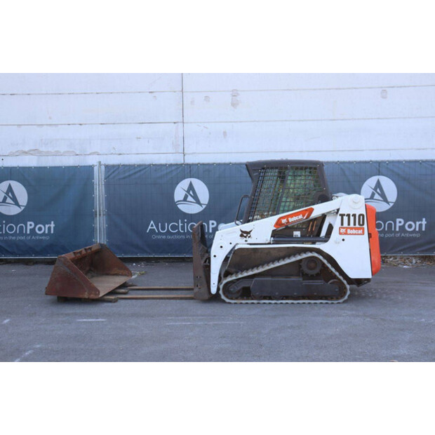 2014 بوبكات T110-49302765
