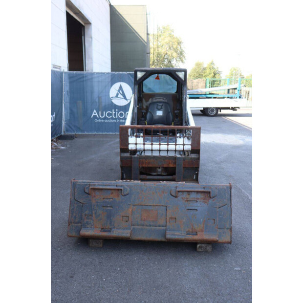 2014 بوبكات T110-49302772